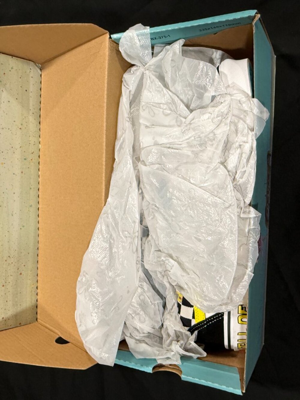 Vans x SpongeBob SquarePants Old Skool Shoes Men's 10.5 New w/ Box VN0A38G19EK - Picture 6 of 11